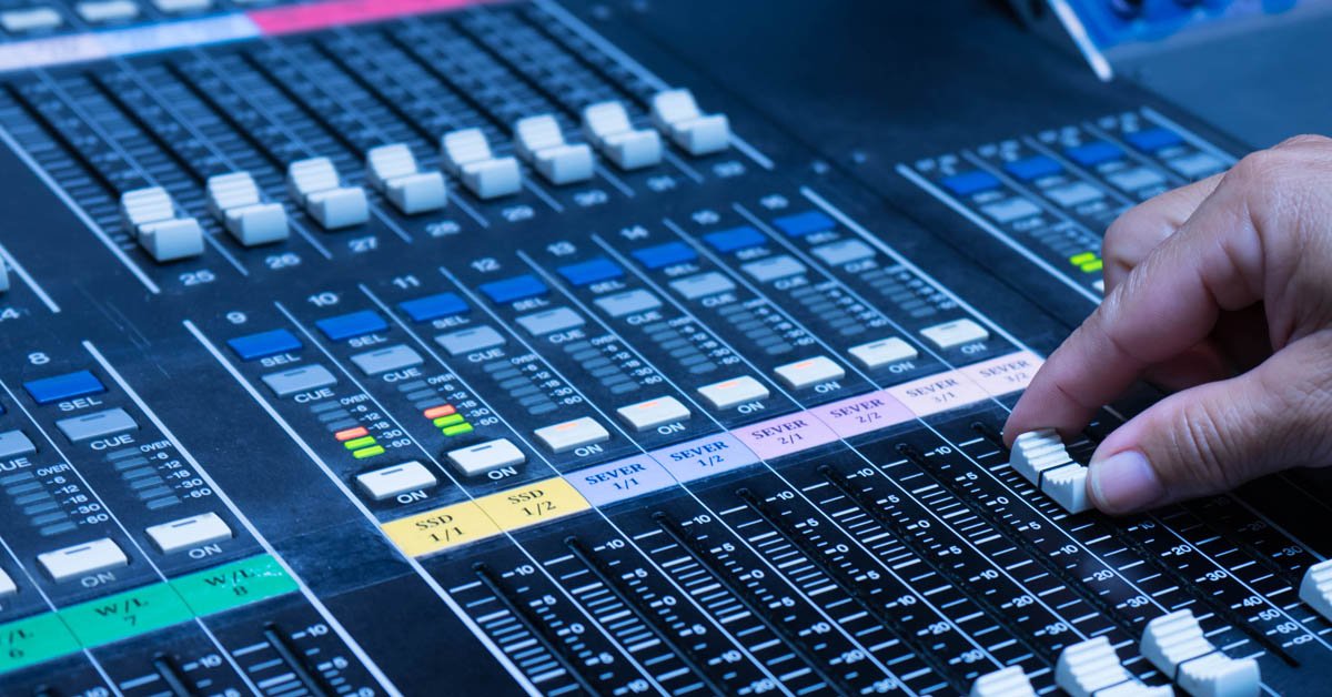 Alquiler de sonido e iluminación para eventos ¡Sácale el máximo partido! 2 sonido para eventos