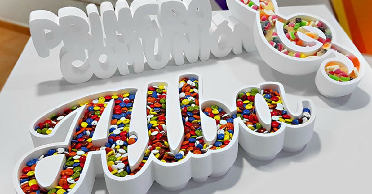 Mesas dulces para fiestas ¡Ideas originales! 4 mesa de chuches personalizada valencia
