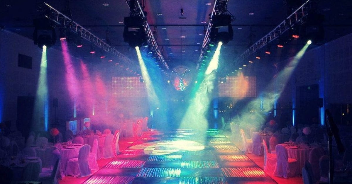 Iluminación para eventos. Ideas para acertar 1 equipos iluminacion eventos